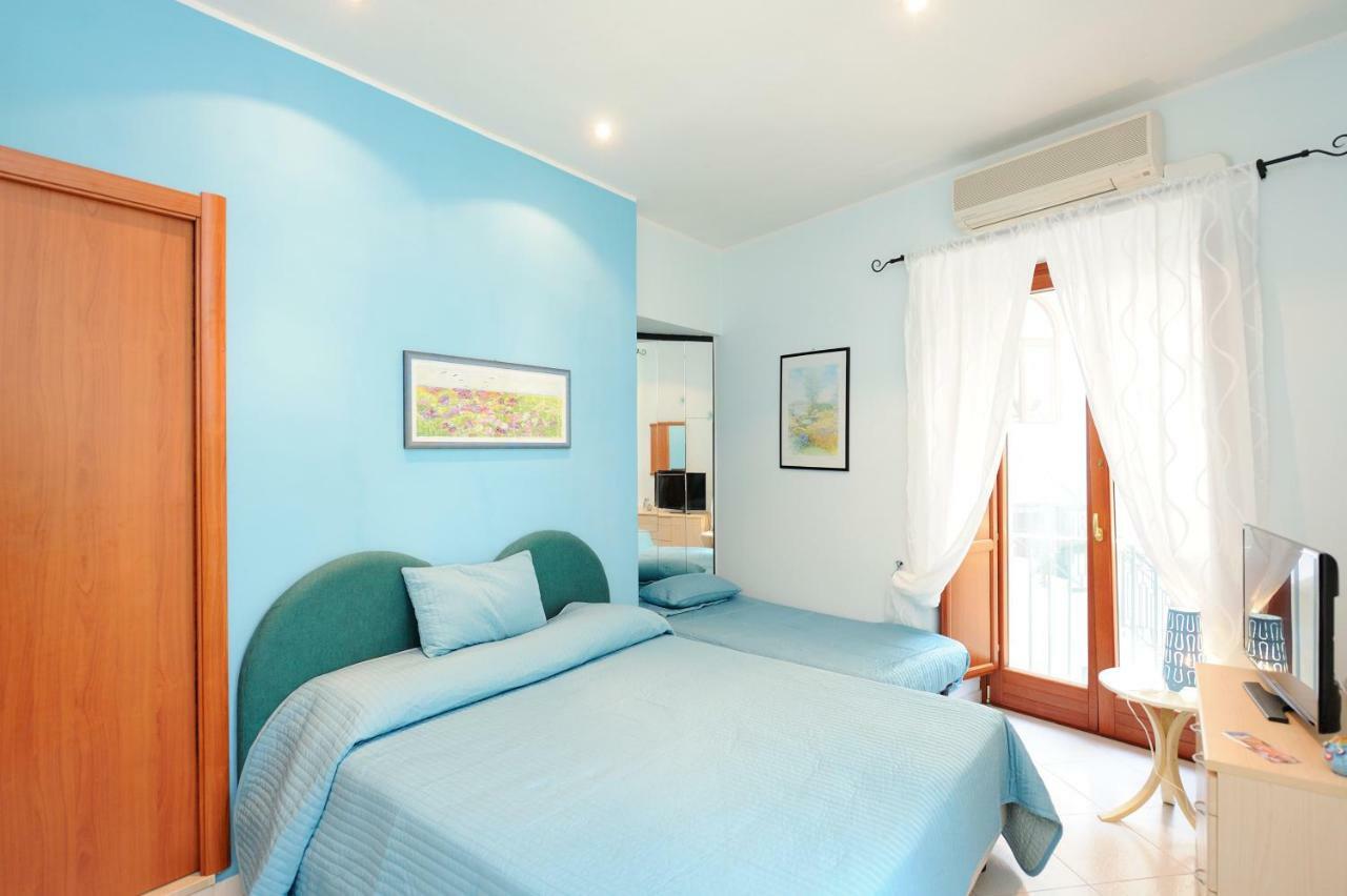 Beautiful Lights Guest House อามาลฟี ภายนอก รูปภาพ
