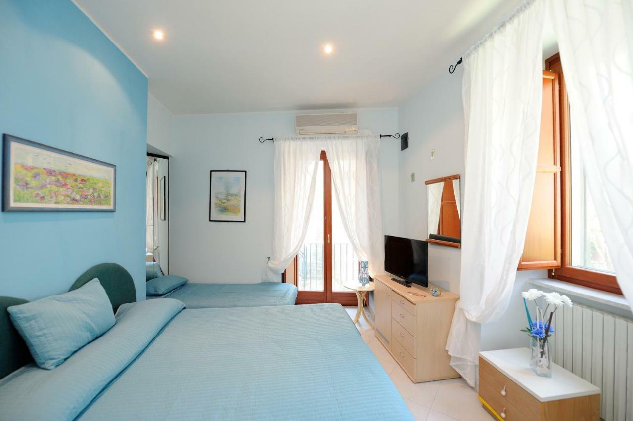 Beautiful Lights Guest House อามาลฟี ภายนอก รูปภาพ